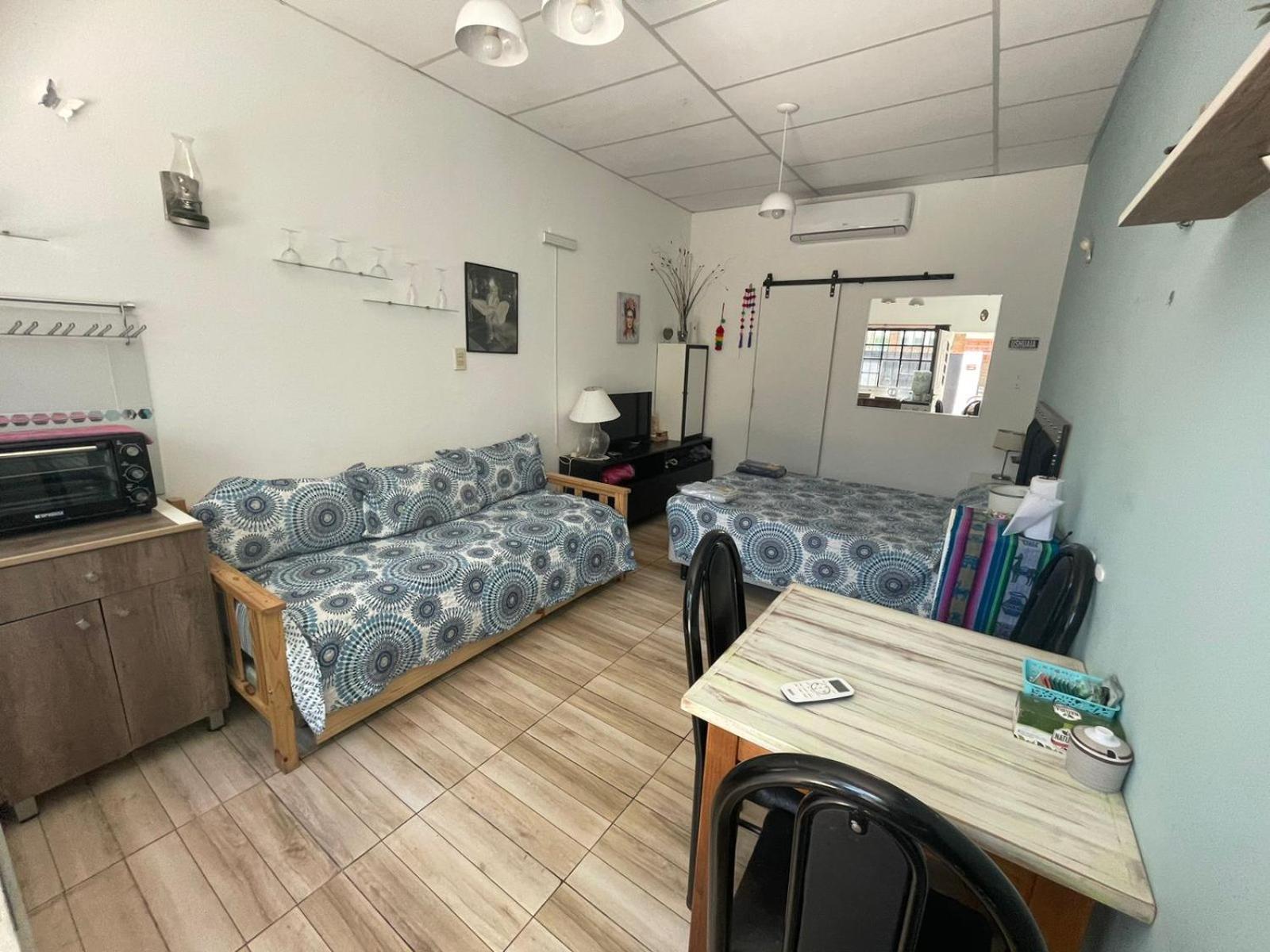 Ezeiza 2 Monoambiente Privado A 15 Minutos Del Aeropuerto Opcional Tranfer Desde Y Hacia El Aeropuerto De Ezeiza Las 24 Horas Pet Friendly Eksteriør bilde