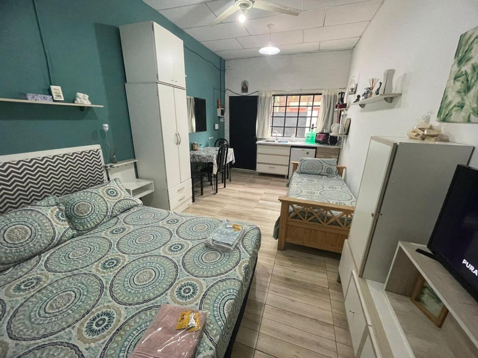 Ezeiza 2 Monoambiente Privado A 15 Minutos Del Aeropuerto Opcional Tranfer Desde Y Hacia El Aeropuerto De Ezeiza Las 24 Horas Pet Friendly Eksteriør bilde